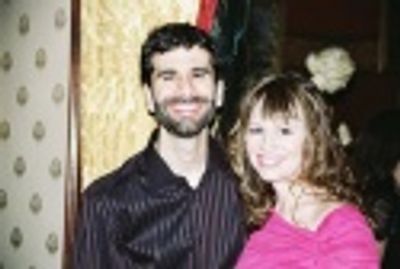 
John Cariani and Sally Murphy

 Photo