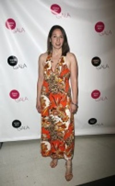 Alexandra Conley Photo