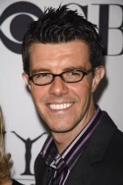 Gavin Lee Photo