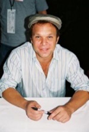 Norbert Leo Butz Photo