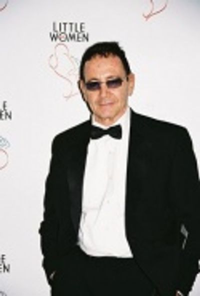 Allan Knee (Book)  Photo