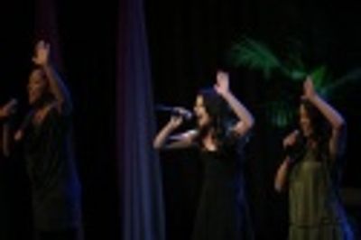 Lea Michele and Spring Awakening cast Photo