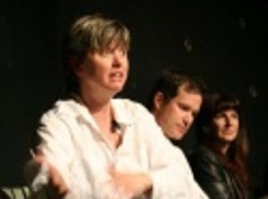 Lucy Sexton, Dylan Walsh and Kathleen Russo Photo