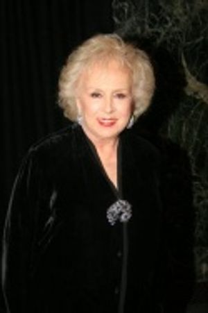 Doris Roberts Photo