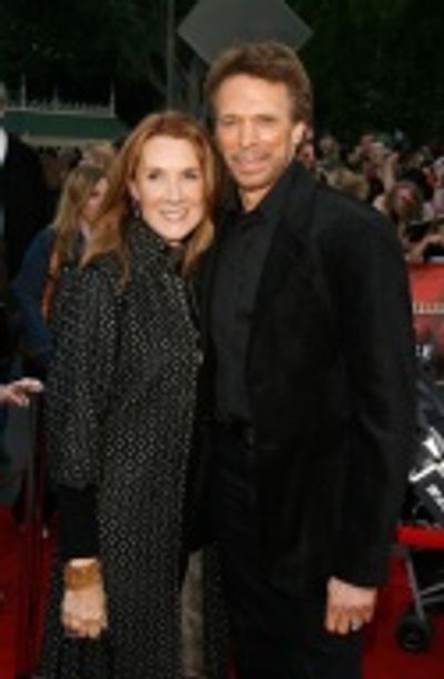 Producer Jerry Bruckheimer and wife Linda Bruckheimer Photo