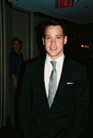 T.R. Knight Photo