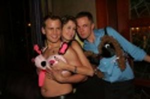 Chris Isaacson, Stefanie LaRue (The LaRue Foundation www.myspace.com/cancerwarrior) a Photo