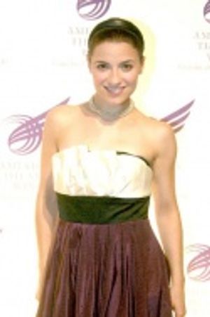 Jenn Gambatese Photo