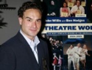 Johnny Galecki Photo