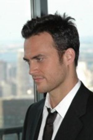 Cheyenne Jackson Photo