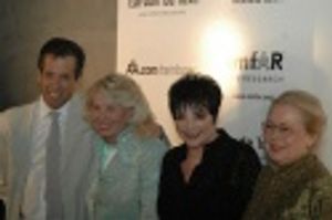Kenneth Cole, Liz Smith, Liza Minnelli and Mathilde Krim Photo