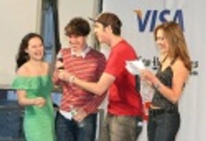 Max Crumm and Laura Osnes present Photo