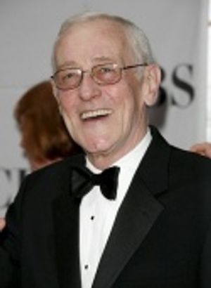 John Mahoney Photo