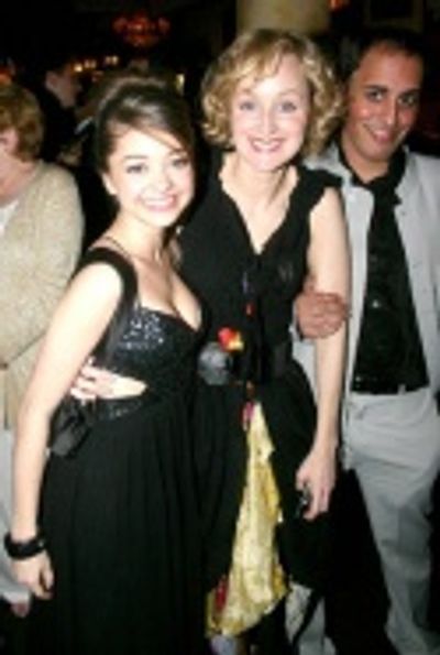 Sarah Hyland, Erin Davie and Nehal Joshi Photo