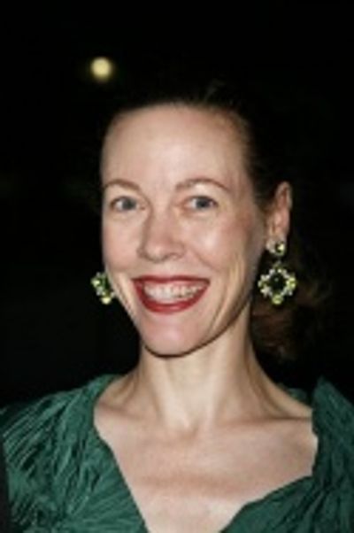 Veanne Cox Photo