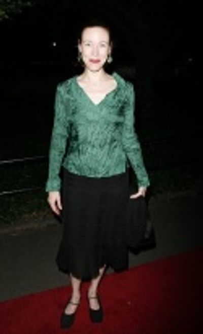 Veanne Cox Photo