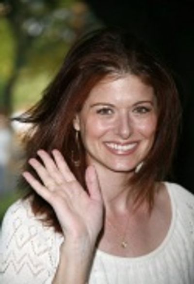 Debra Messing Photo