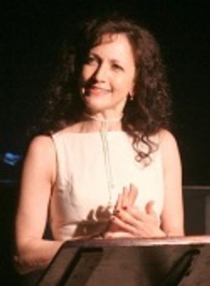 Bebe Neuwirth Photo