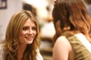 Mischa Barton and fan Photo