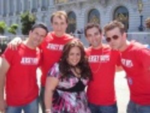 Steve Gouveia, John Hickman, Nikki Blonsky, Jarrod Spector and Jeremy Kushnier Photo