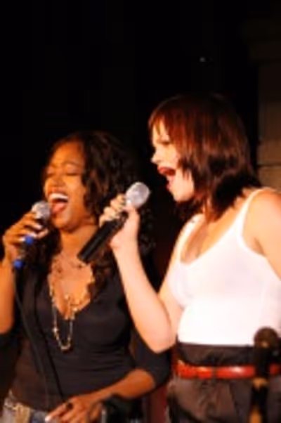 Jennifer Leigh Warren and Samantha Shelton Photo