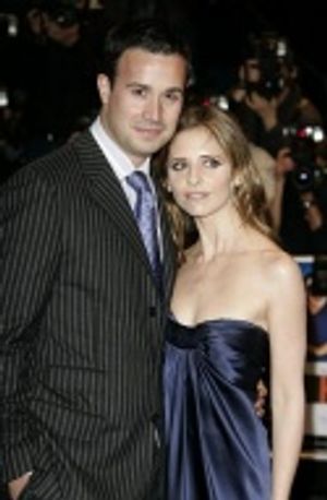 Freddie Prinze Jr. and Sarah Michelle Gellar Photo
