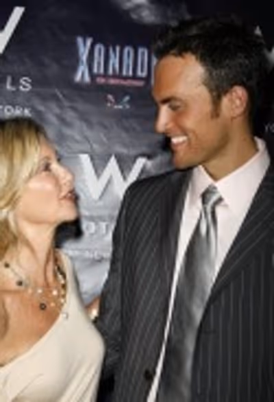 Olivia Newton-John and Cheyenne Jackson Photo