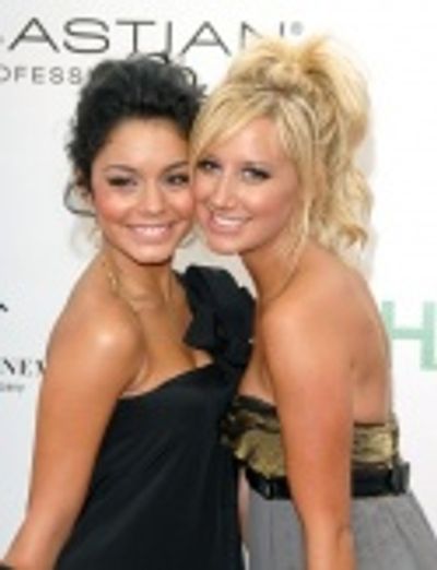Vanessa Hudgens and Ashley Tisdale
 Photo