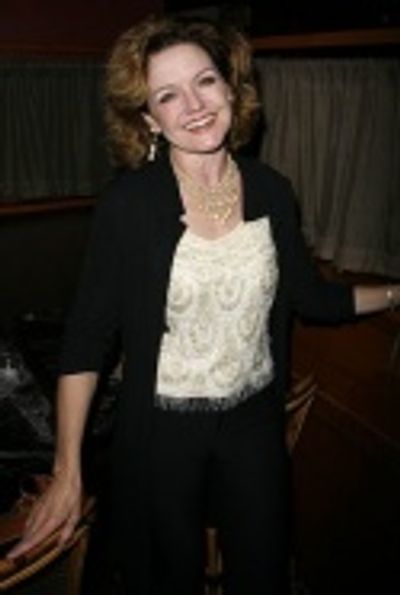 Alison Fraser Photo