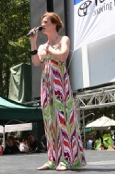 Anneliese van der Pol Photo