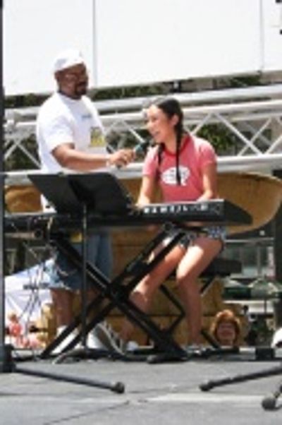 James Monroe Iglehart and Carmel Dean Photo
