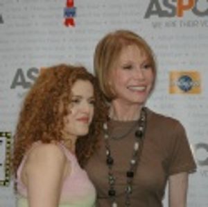Bernadette Peters and Mary Tyler Moore Photo