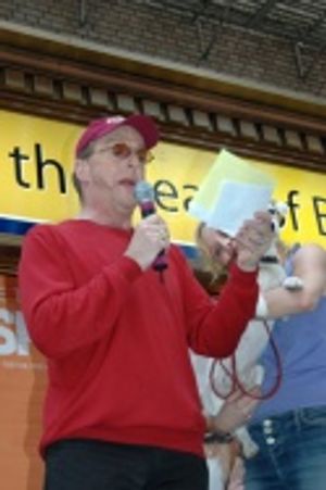 Edward Hibbert Photo