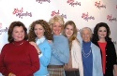 The lovely ladies of the cast  Photo