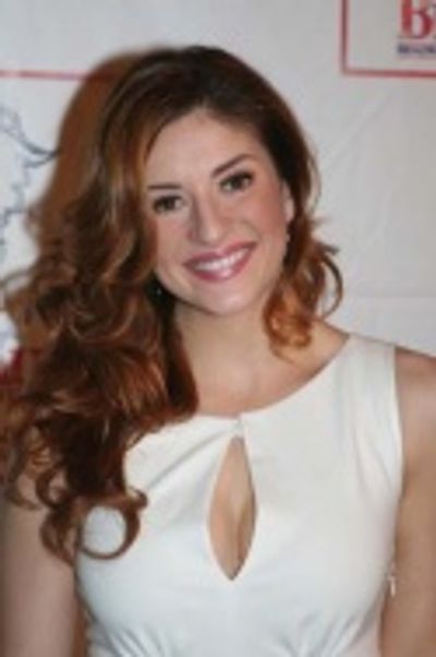 Anneliese van der Pol Photo