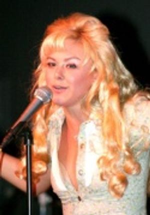 Laura Bell Bundy Photo