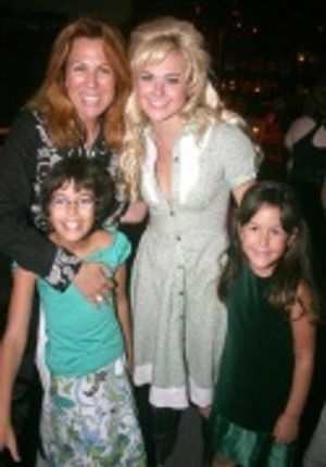 Victoria Shaw and daughters with Laura Bell Bundy Photo