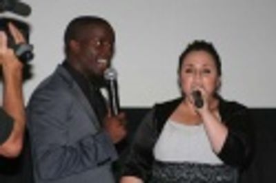 Nikki Blonsky, along with audience members, sings "Happy Birthday" to Elijah Kelly Photo