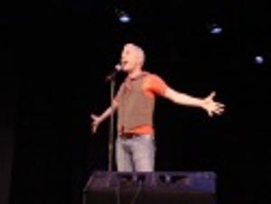  Casey Craig singing "I'm Not That Smart" Photo