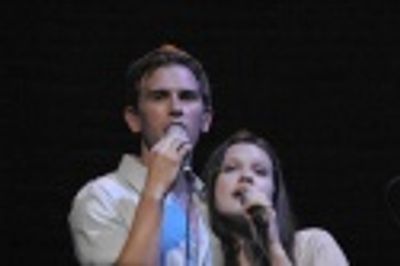 Daniel Reichard and Lauren Pritchard Photo