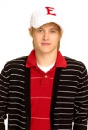 Lucas Grabeel Photo