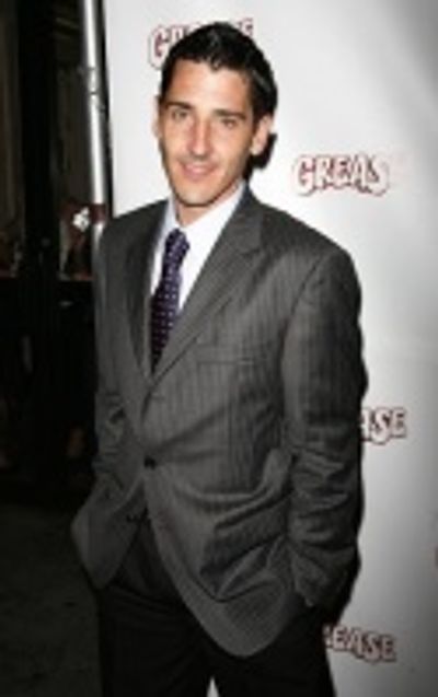 Jonathan Knight Photo