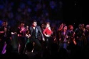 Max Crumm, Laura Osnes and ensemble Photo