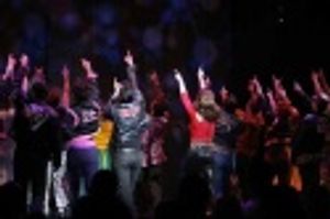 Max Crumm, Laura Osnes and ensemble Photo