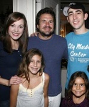 Laura Osnes, John Melendez, Max Crumm and Suzanna Melendez with Lily Belle and Greta Photo