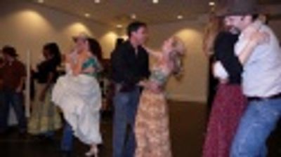 Robert Cuccioli, Lauren Kennedy and ensemble Photo