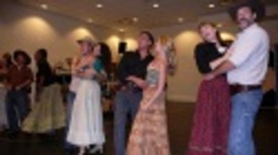 Robert Cuccioli, Lauren Kennedy, Dee Hoty and ensemble Photo