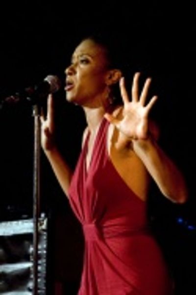 Tracie Thoms Photo