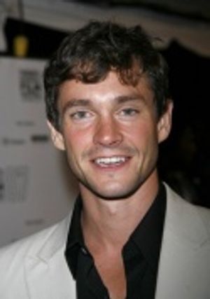 Hugh Dancy Photo