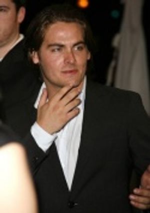Kevin Zegers Photo